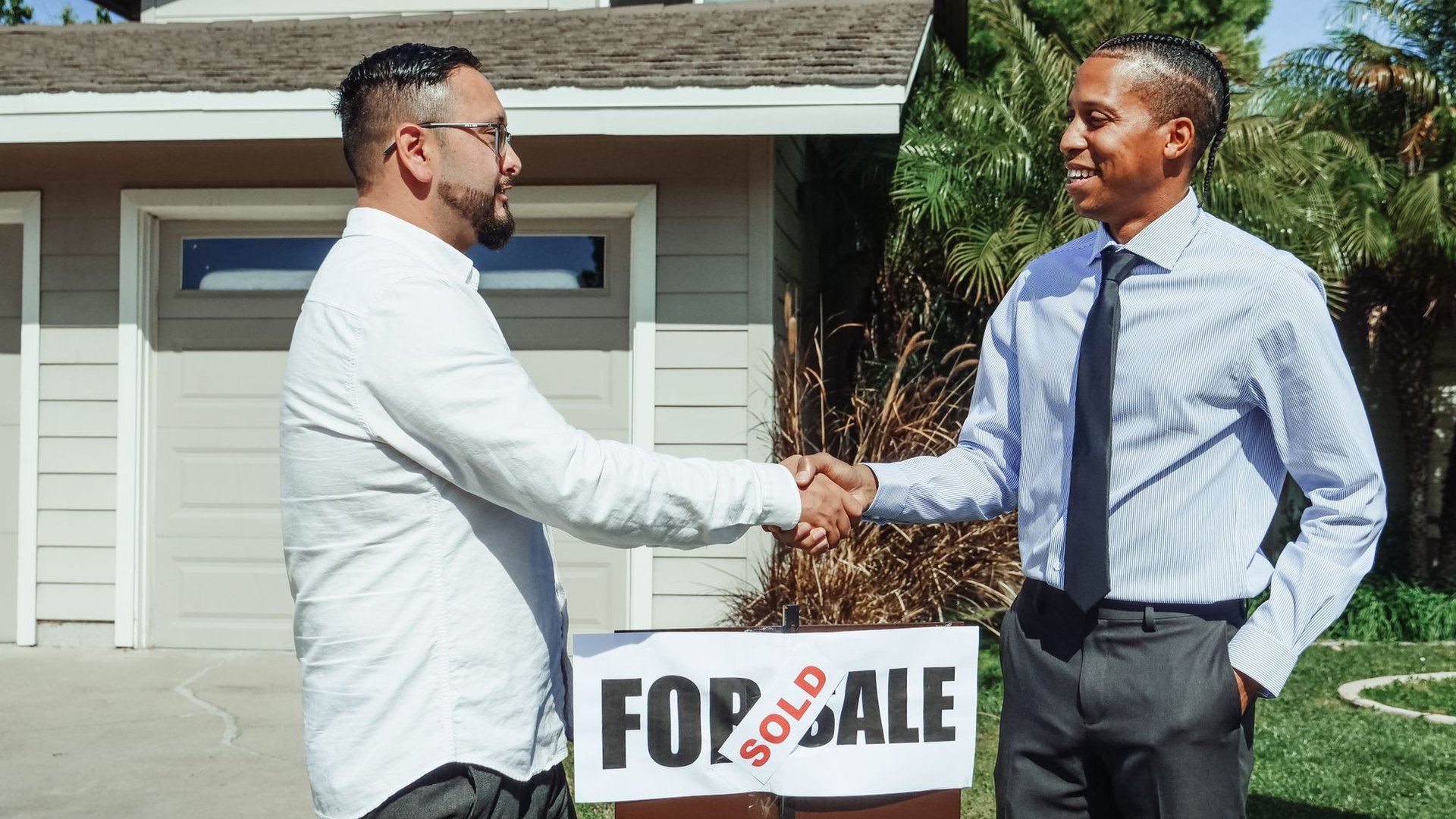 AI Sales Agents: Build vs. Buy Honest Guide visualization